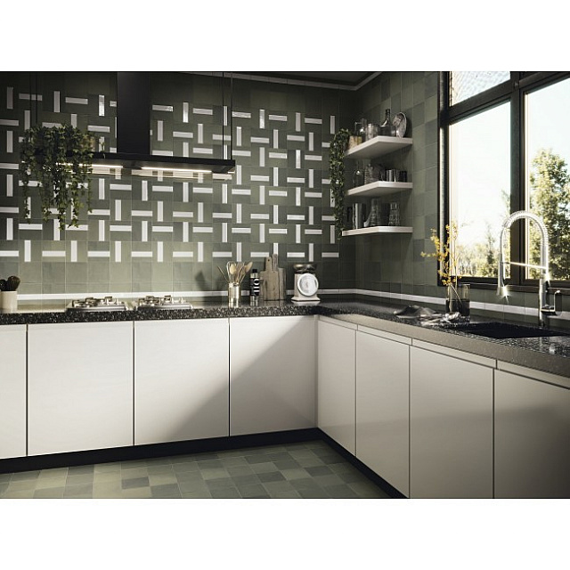 VVFN2085 BI37728 CONTEMPORARY FOREST AMB 3 CONTEMPORARY FOREST AMB 3 SZ1 jpg