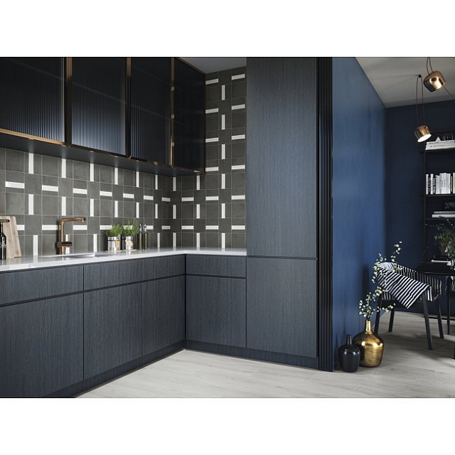 VVFN2087 BI37739 CONTEMPORARY OBSIDIAN AMB 4 CONTEMPORARY OBSIDIAN AMB 4 SZ1 jpg