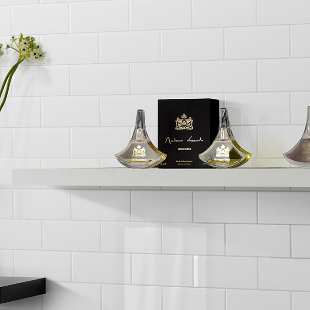 Easy 1920 White Gloss ls5