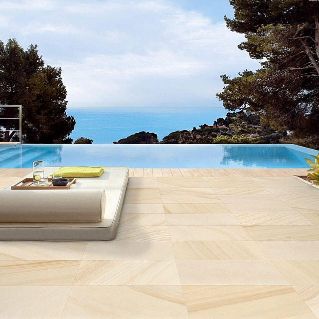 HAWKESBURY LIFESTYLE 2