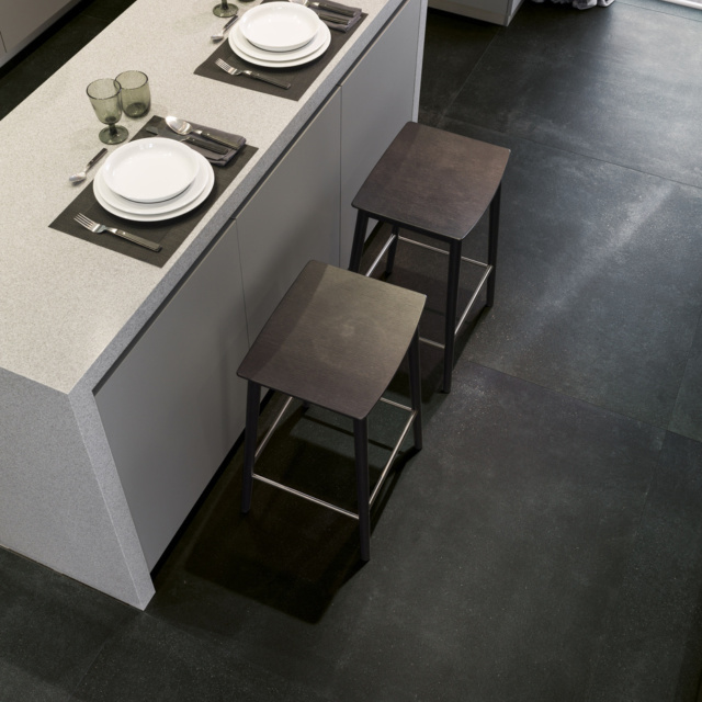 490709 P AMB 000985 931x1242